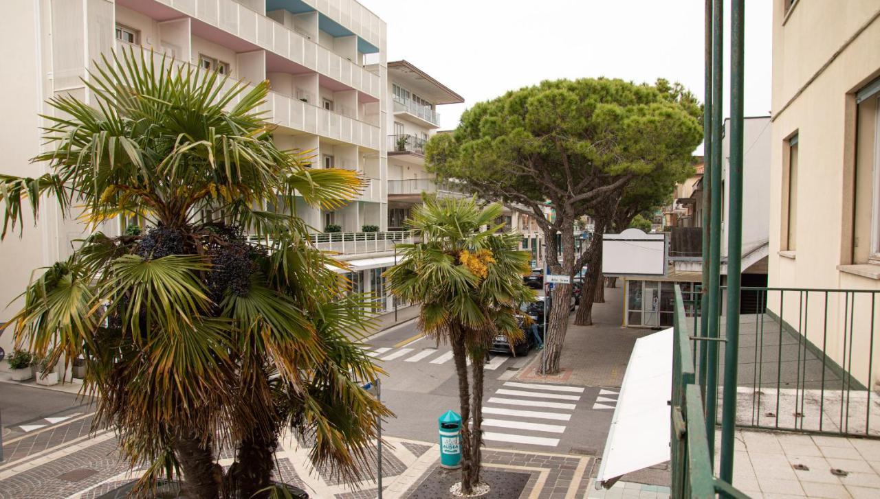 Condominio Sirene Lido di Jesolo Exterior photo